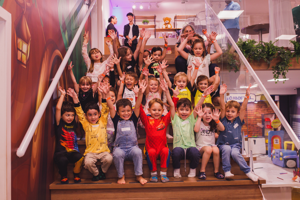 Fotografa familia Curitiba - Vila vilô McQueen aniversario menino