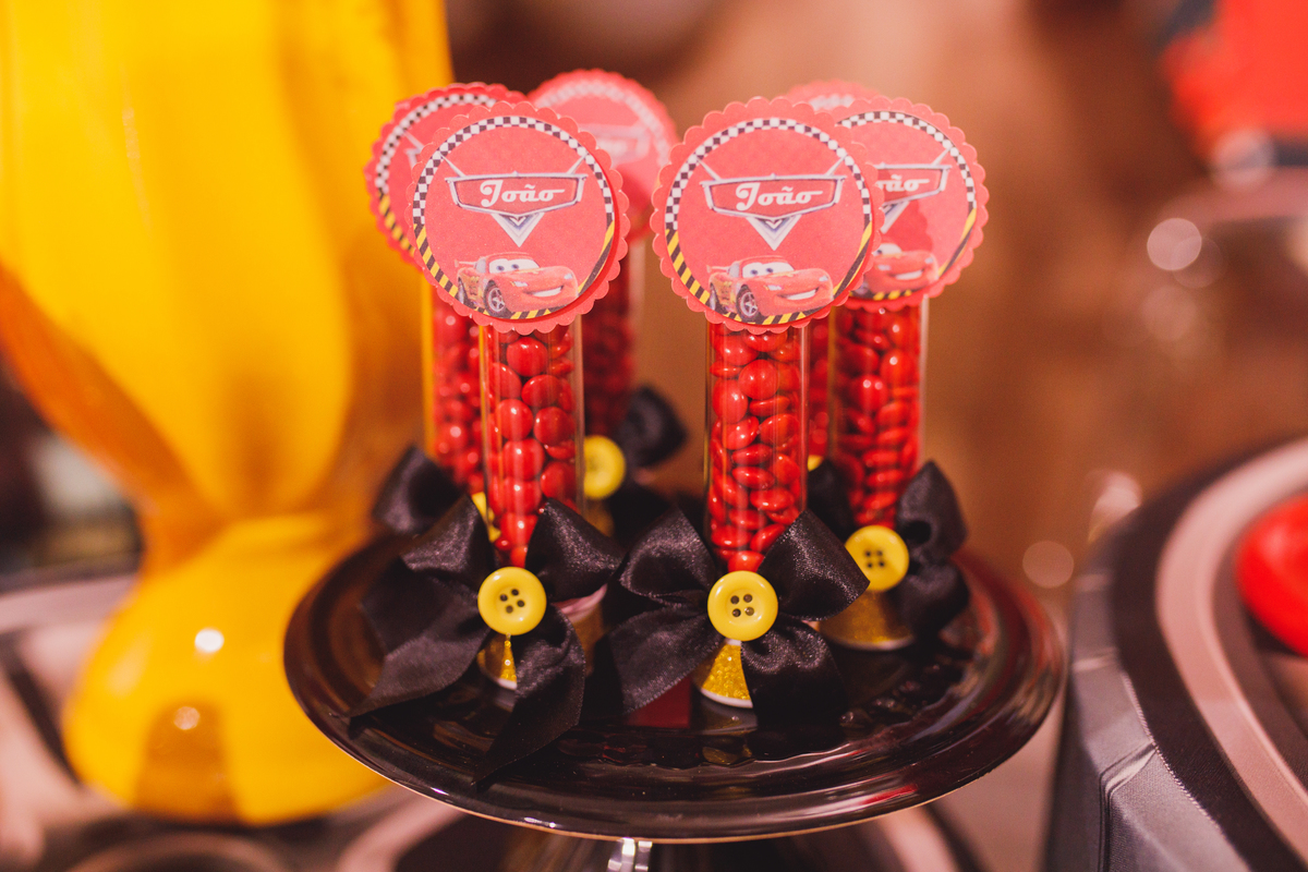 Fotografa familia Curitiba - Vila vilô McQueen aniversario menino