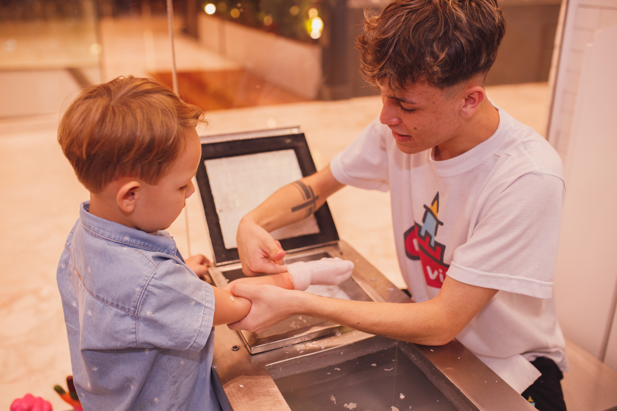 Fotografa familia Curitiba - Vila vilô McQueen aniversario menino