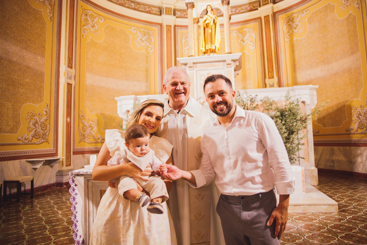 Fotografa familia Curitiba - batizado Santa Terezinha bebe