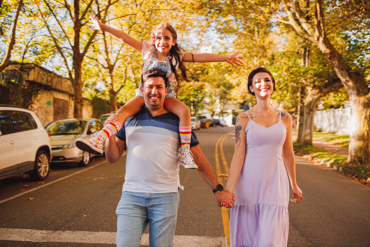 Fotografa familia Curitiba - Ensaio externo doceira menina 7 anos