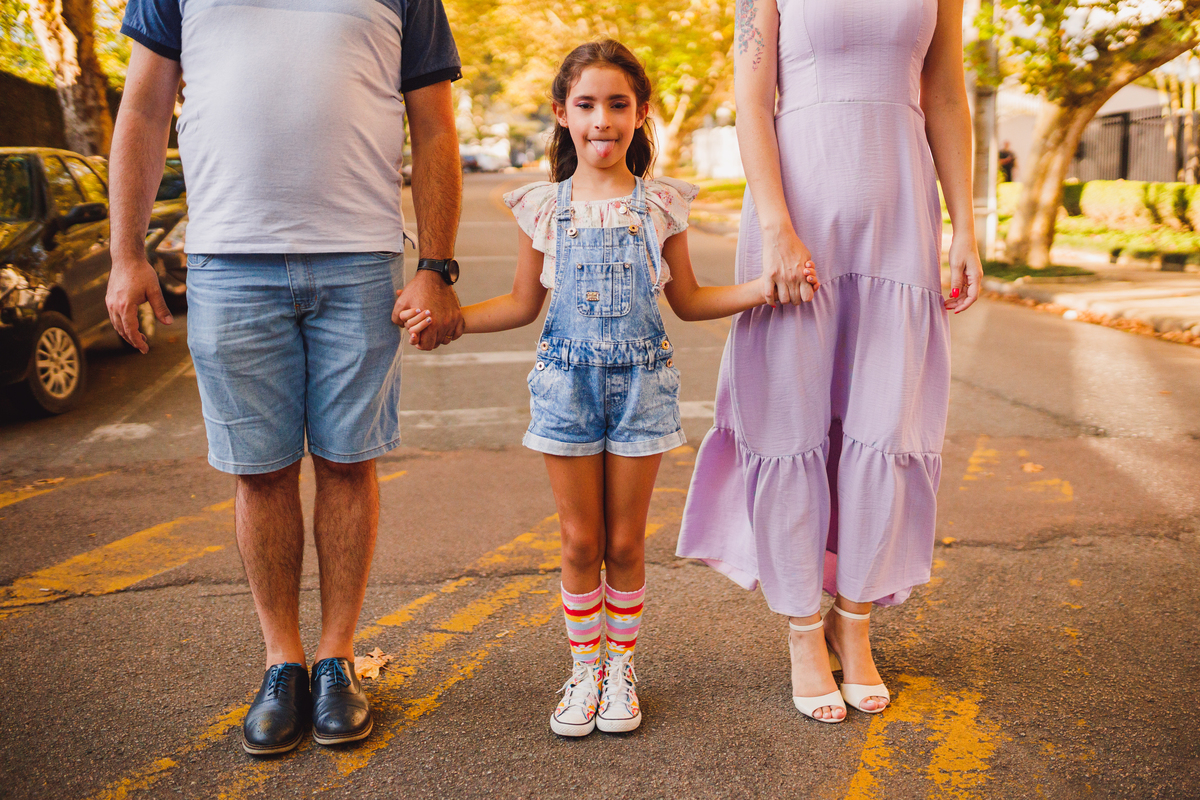 Fotografa familia Curitiba - Ensaio externo doceira menina 7 anos