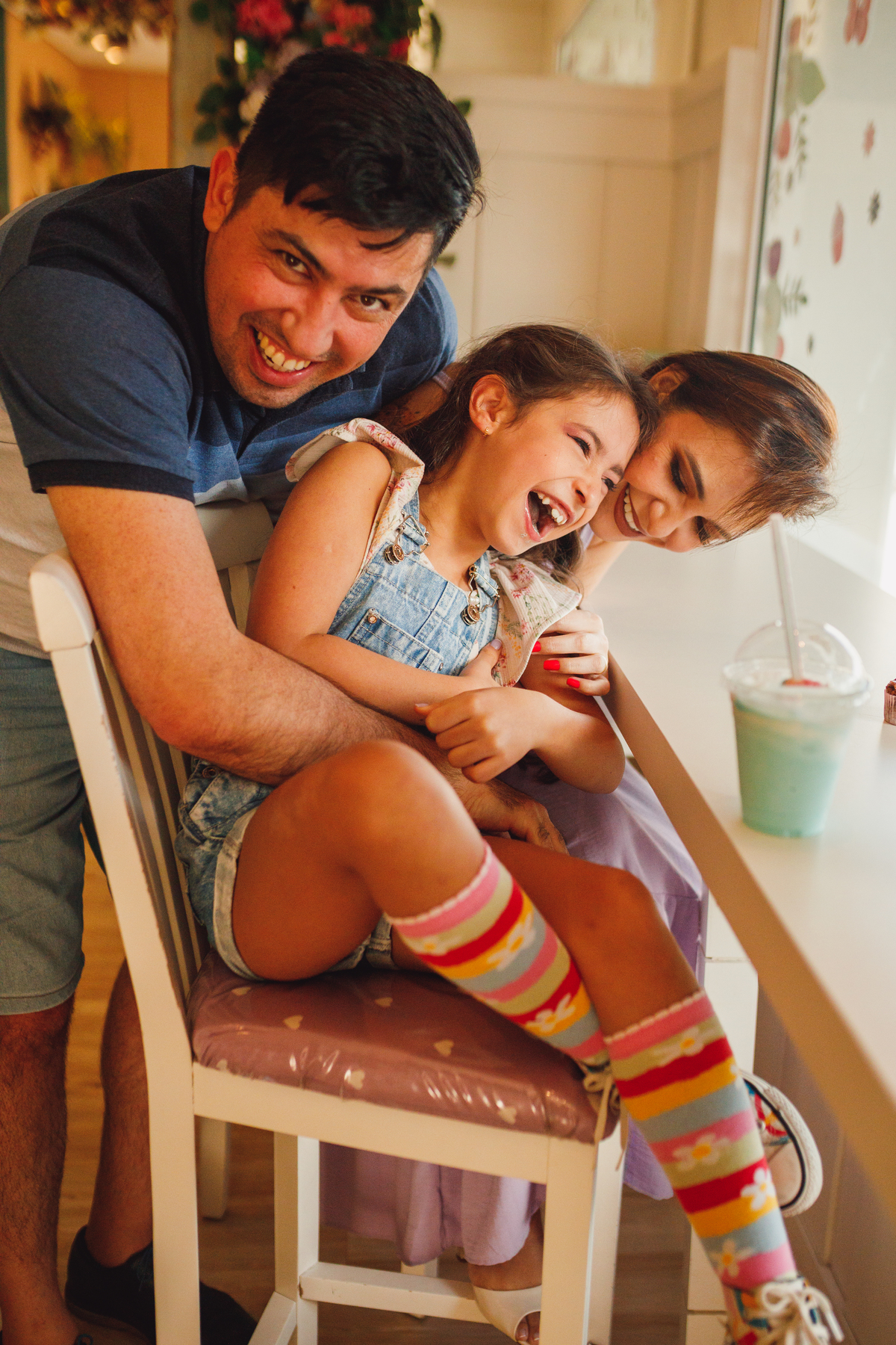 Fotografa familia Curitiba - Ensaio externo doceira menina 7 anosFotografa familia Curitiba - Ensaio externo doceira menina 7 anos