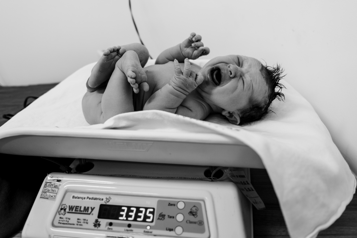 Fotografa familia Curitiba - Nascimento Santa Cruz menino parto