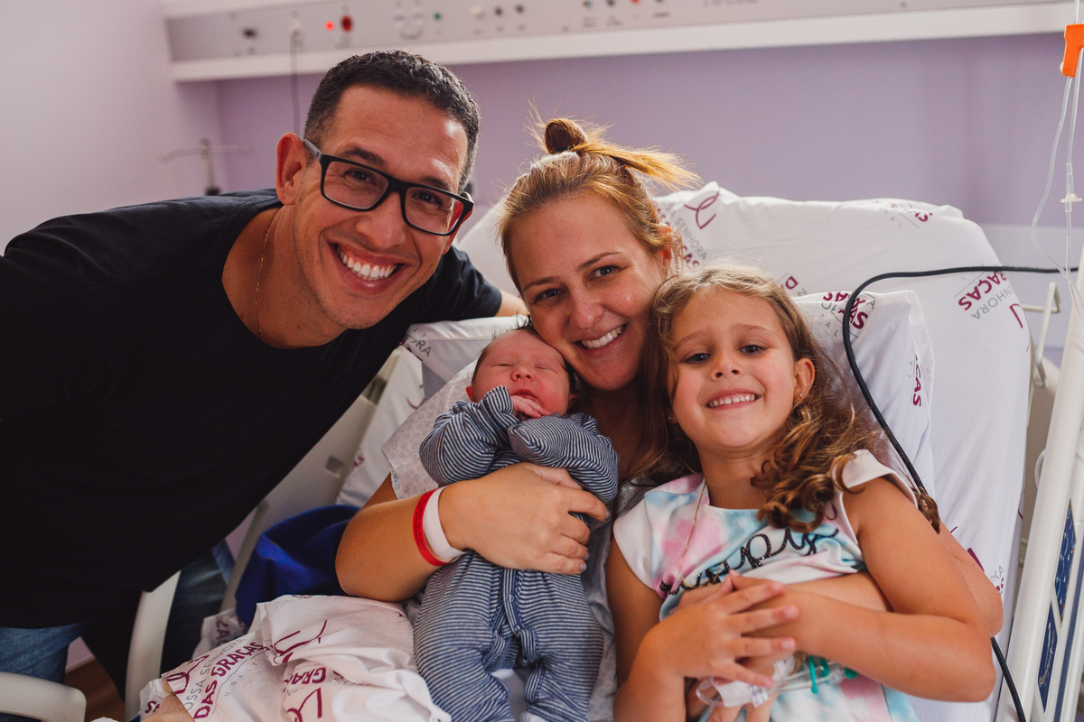 Fotografa familia Curitiba - Nascimento Santa Cruz menino parto