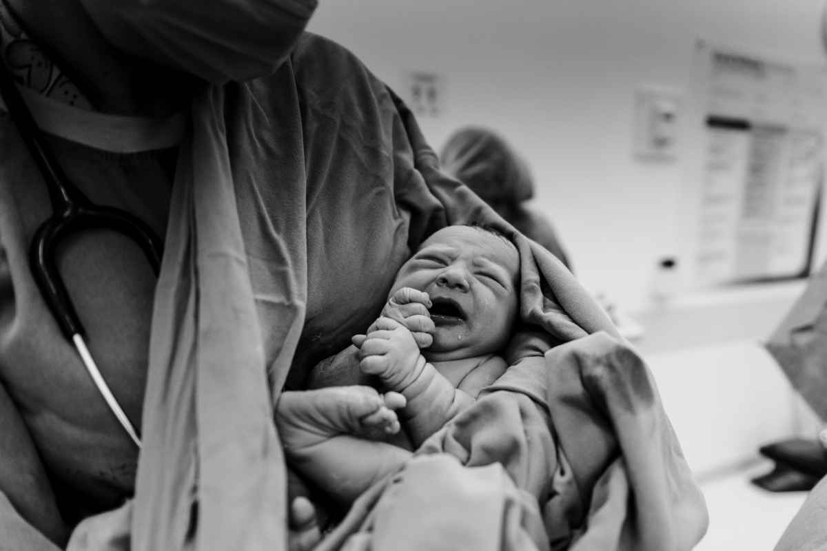 Fotografa familia Curitiba - Nascimento Santa Cruz menino parto