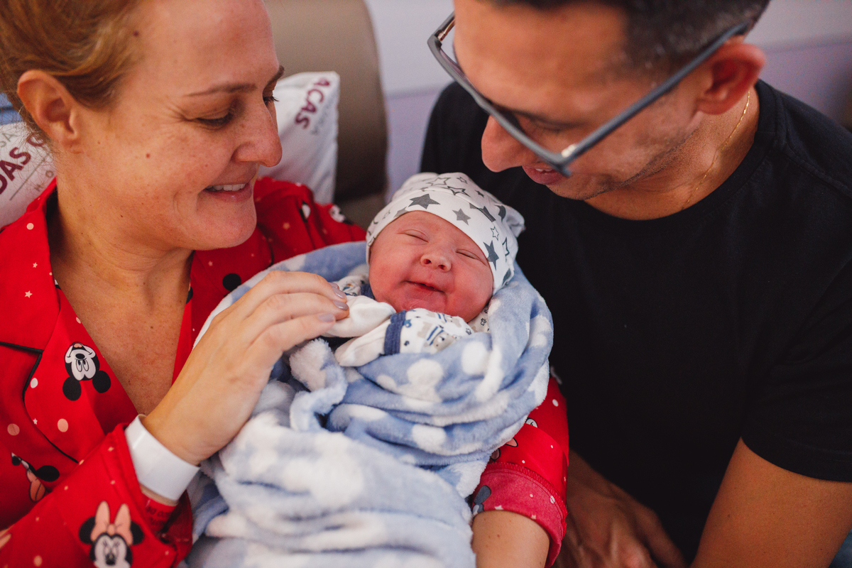 Fotografa familia Curitiba - Nascimento Santa Cruz menino parto