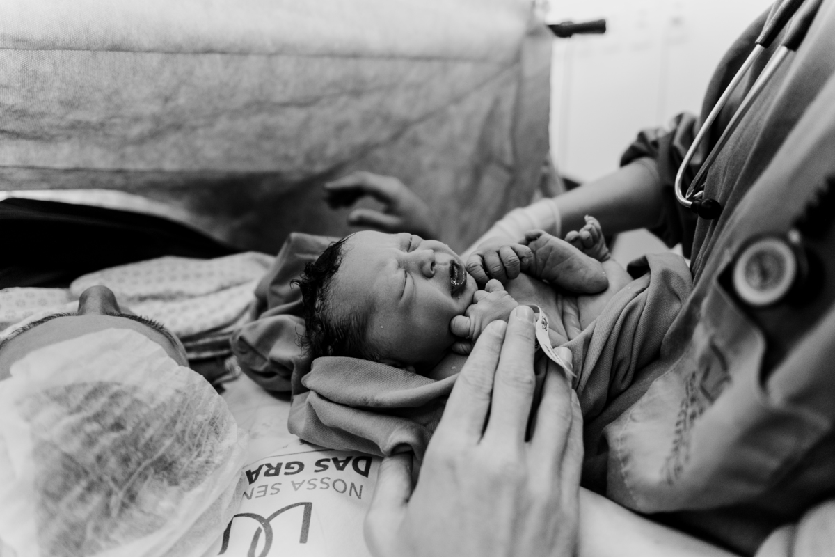 Fotografa familia Curitiba - Nascimento Santa Cruz menino parto