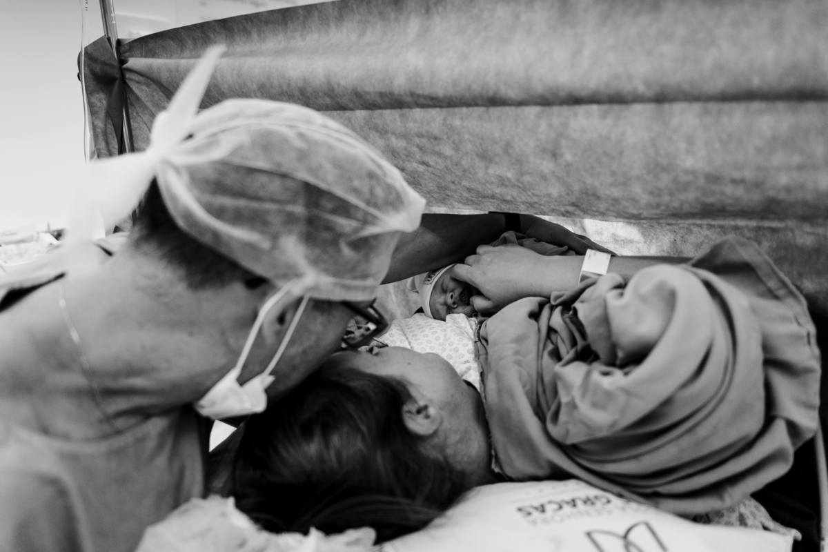 Fotografa familia Curitiba - Nascimento Santa Cruz menino parto