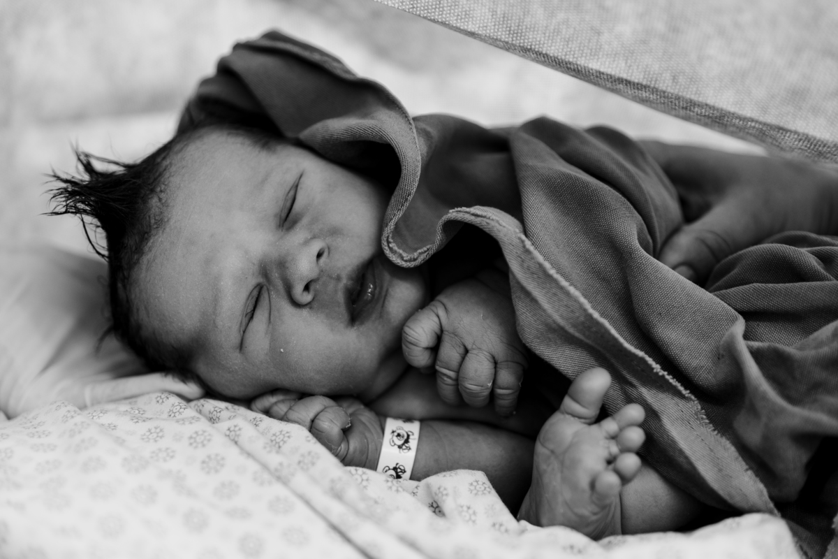 Fotografa familia Curitiba - Nascimento Santa Cruz menino parto