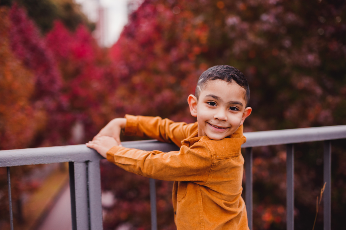 Fotografa familia Curitiba - Ensaio de outono externo canaleta