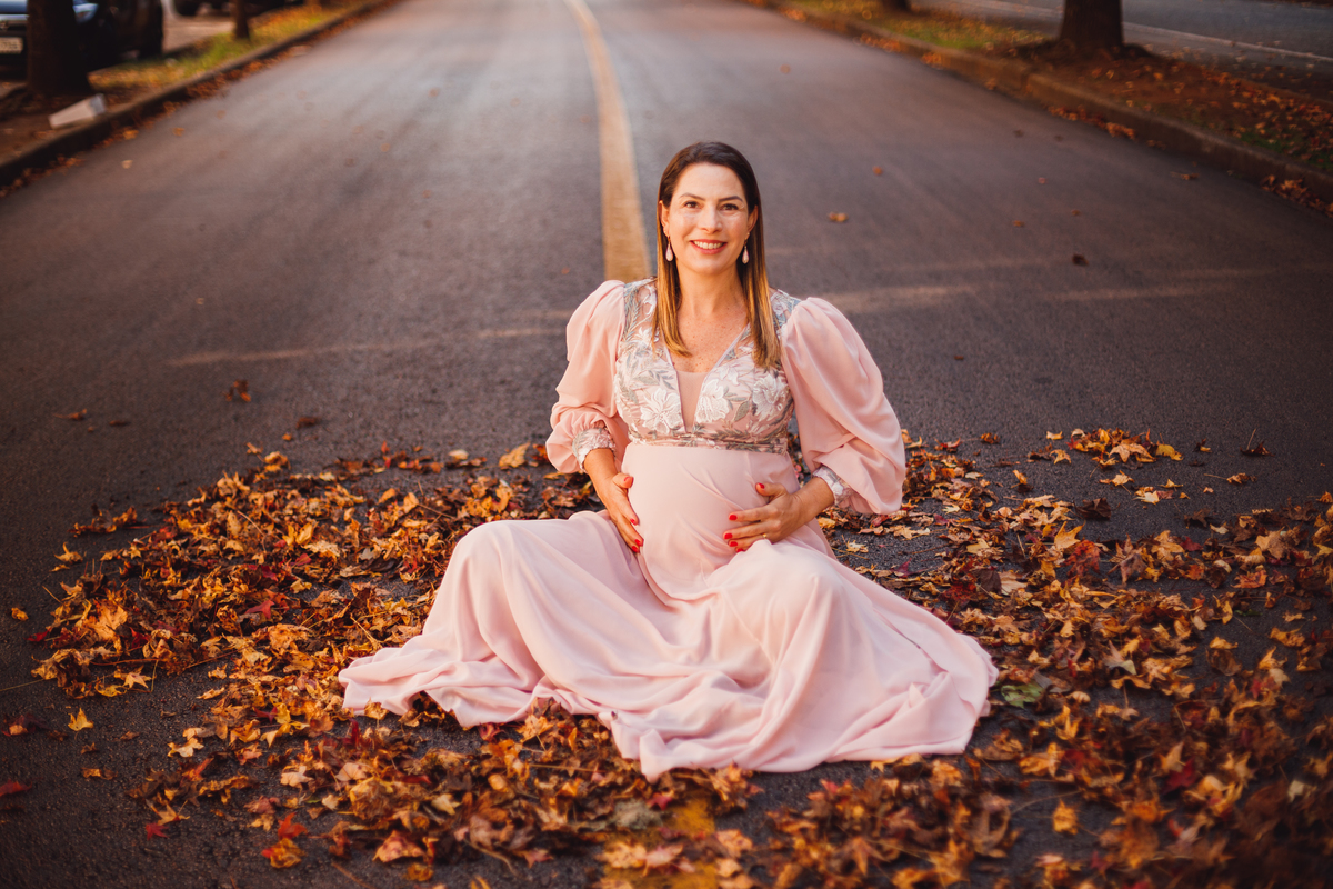 Fotografa familia Curitiba - Ensaio externo canaleta gestante