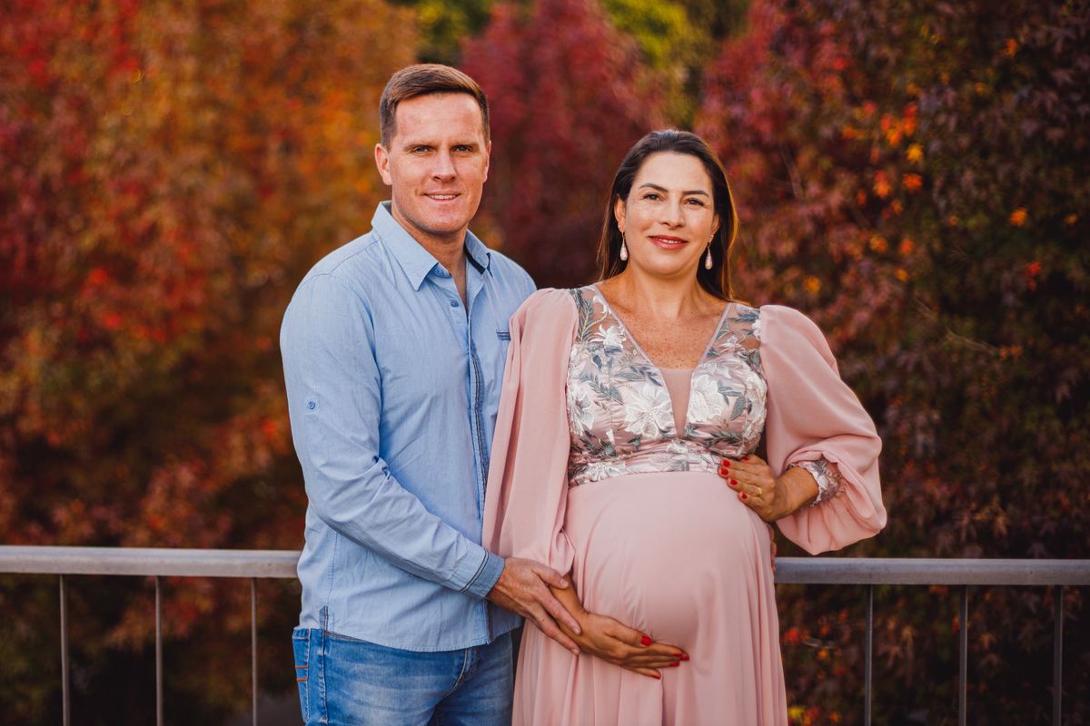 Fotografa familia Curitiba - Ensaio externo canaleta gestante