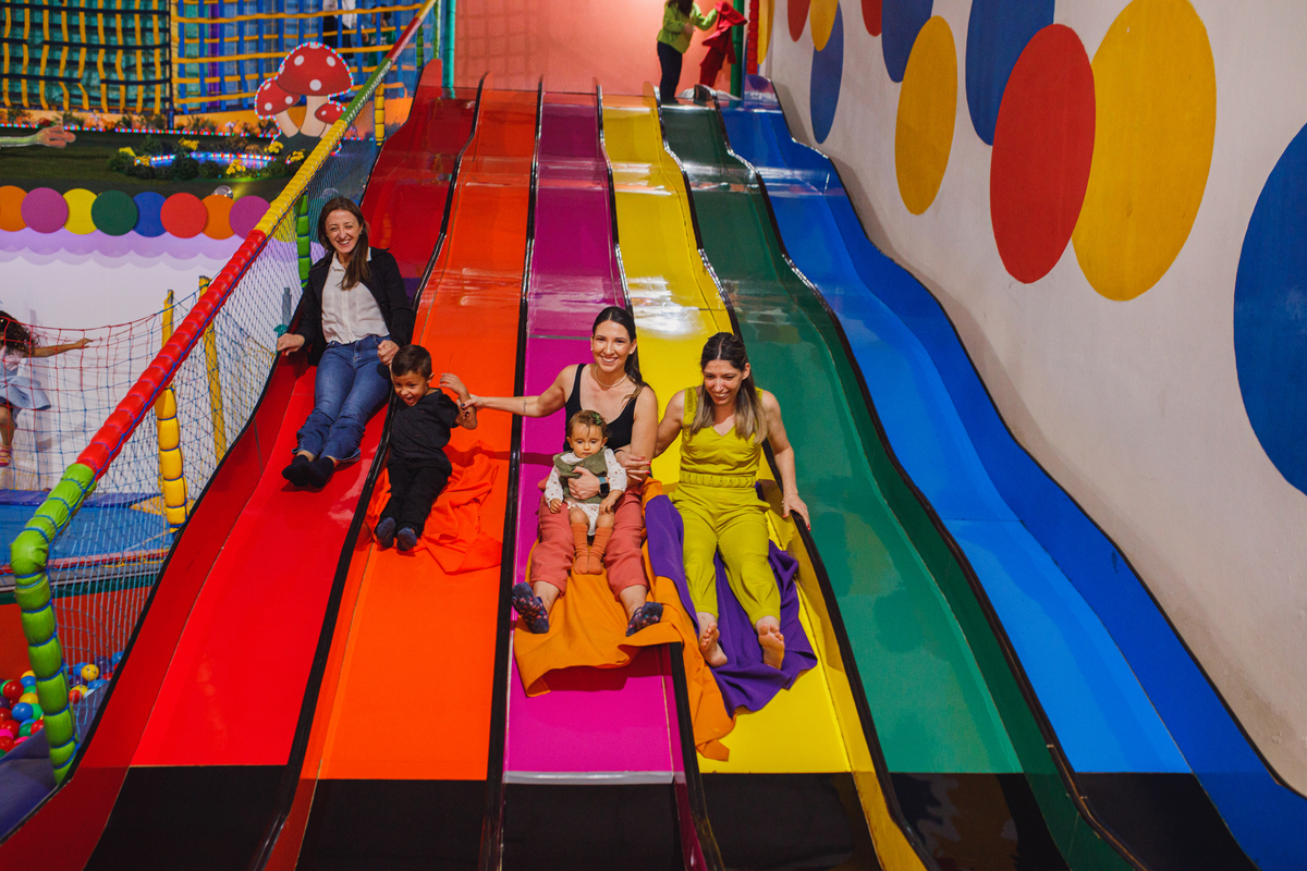 Fotografa familia Curitiba - Aniversário 4 anos e 1 ano safari