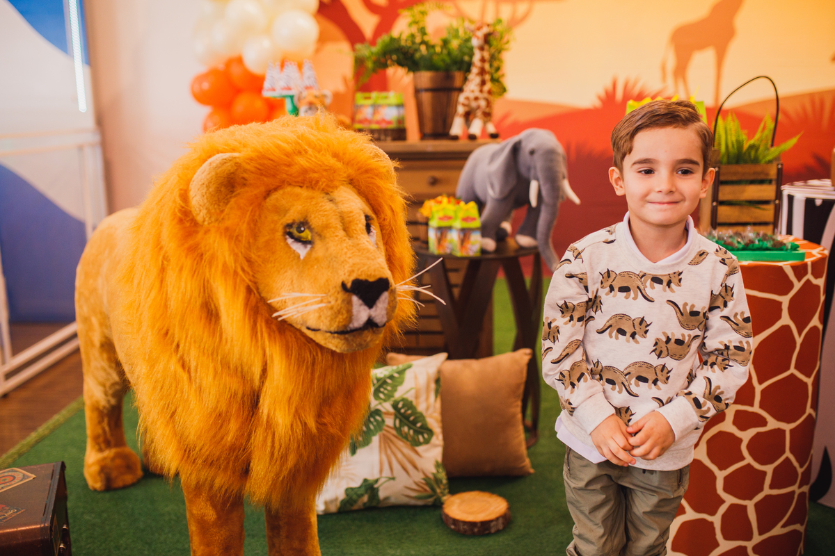 Fotografa familia Curitiba - Aniversário 4 anos e 1 ano safari