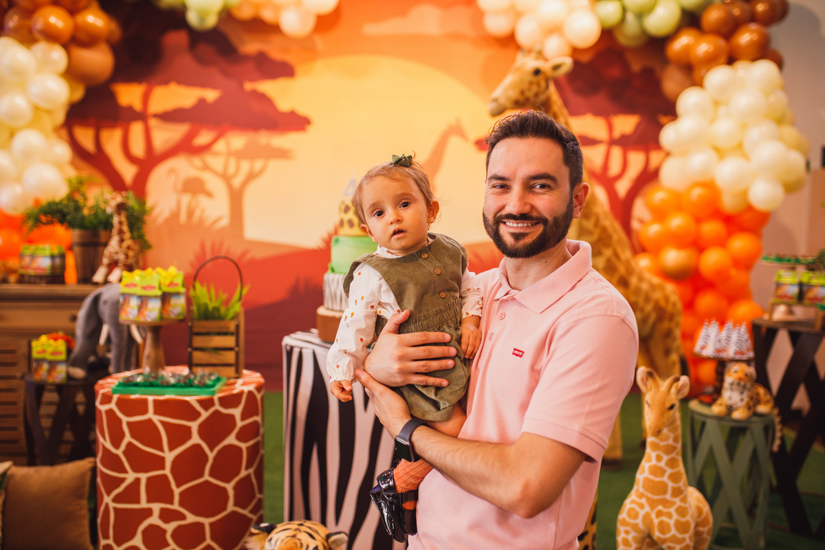 Fotografa familia Curitiba - Aniversário 4 anos e 1 ano safari