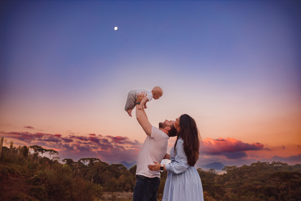 Fotografa familia Curitiba - Ensaio externo Lavandario vila lavanda 6 meses