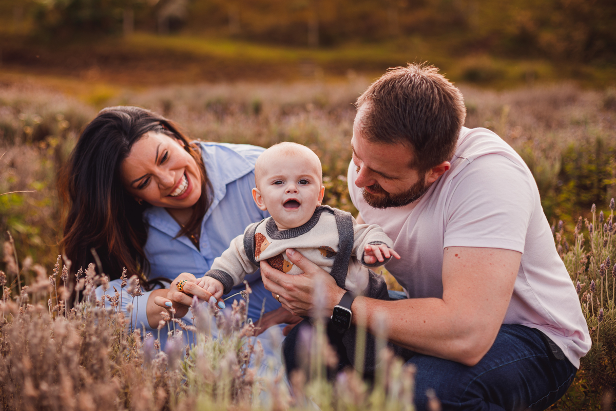 Fotografa familia Curitiba - Ensaio externo Lavandario vila lavanda 6 meses
