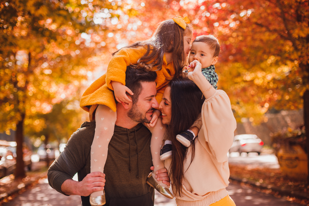 Fotografa familia Curitiba - ensaio externo caneleta campo comprido