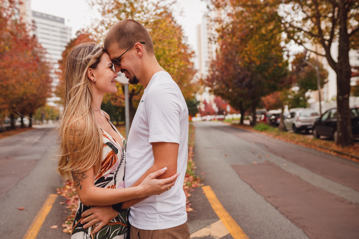 Fotografa familia Curitiba - Ensaio externo de outono na canaleta