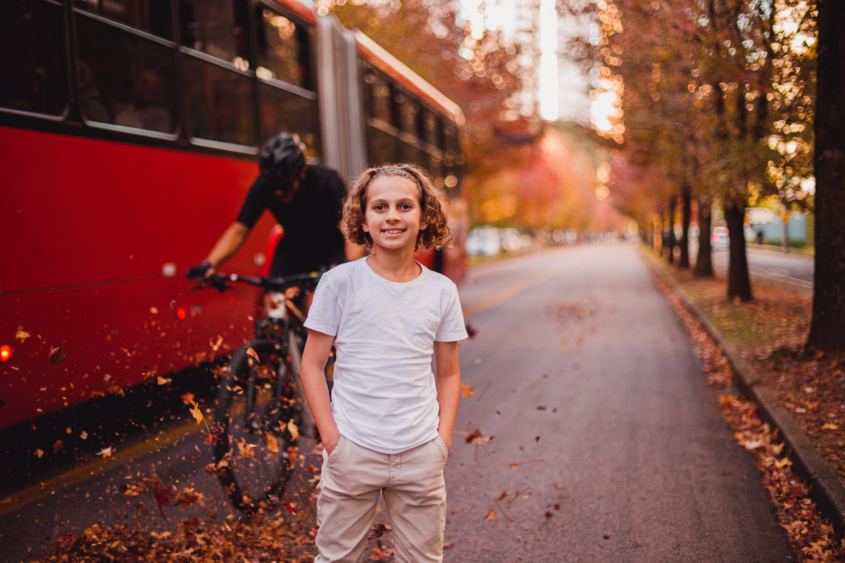 fotografa familia Curitiba - ensaio externo de outono de familia