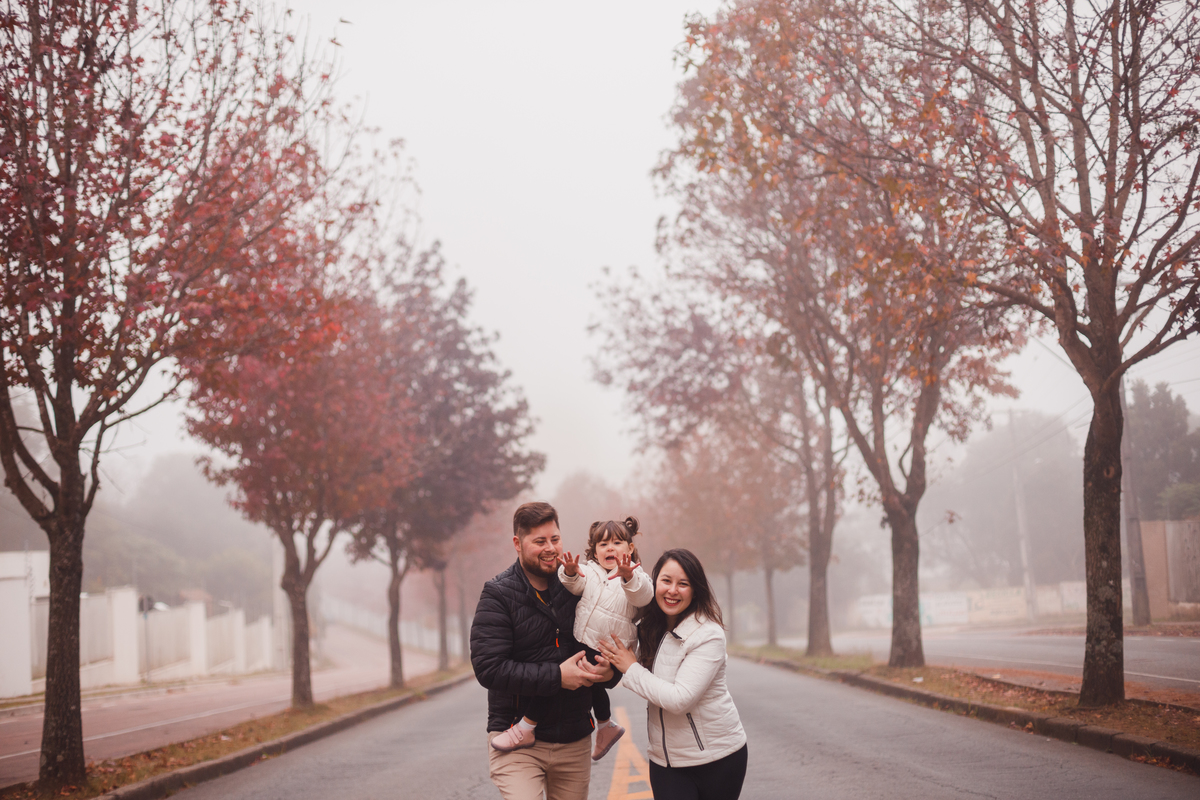 Fotografa familia Curitiba - Ensaio externo de outono em familia