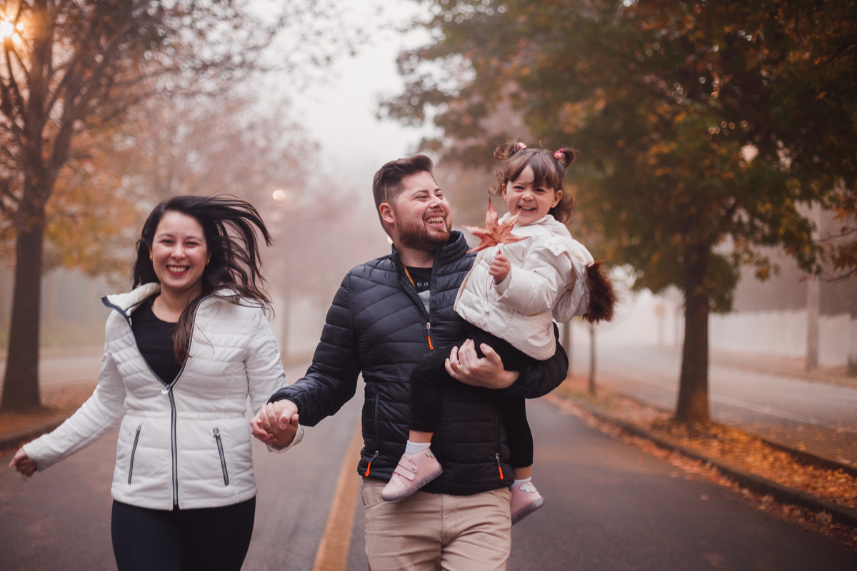 Fotografa familia Curitiba - Ensaio externo de outono em familia