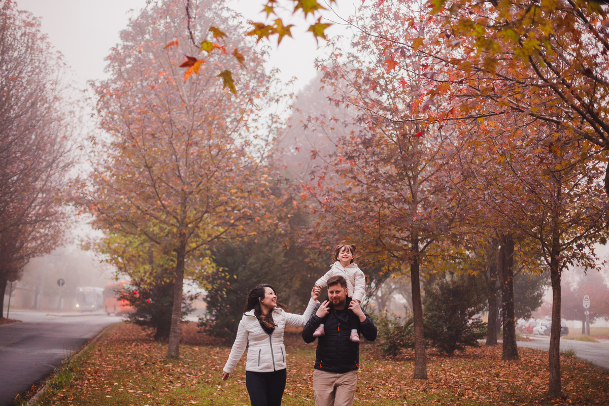 Fotografa familia Curitiba - Ensaio externo de outono em familia