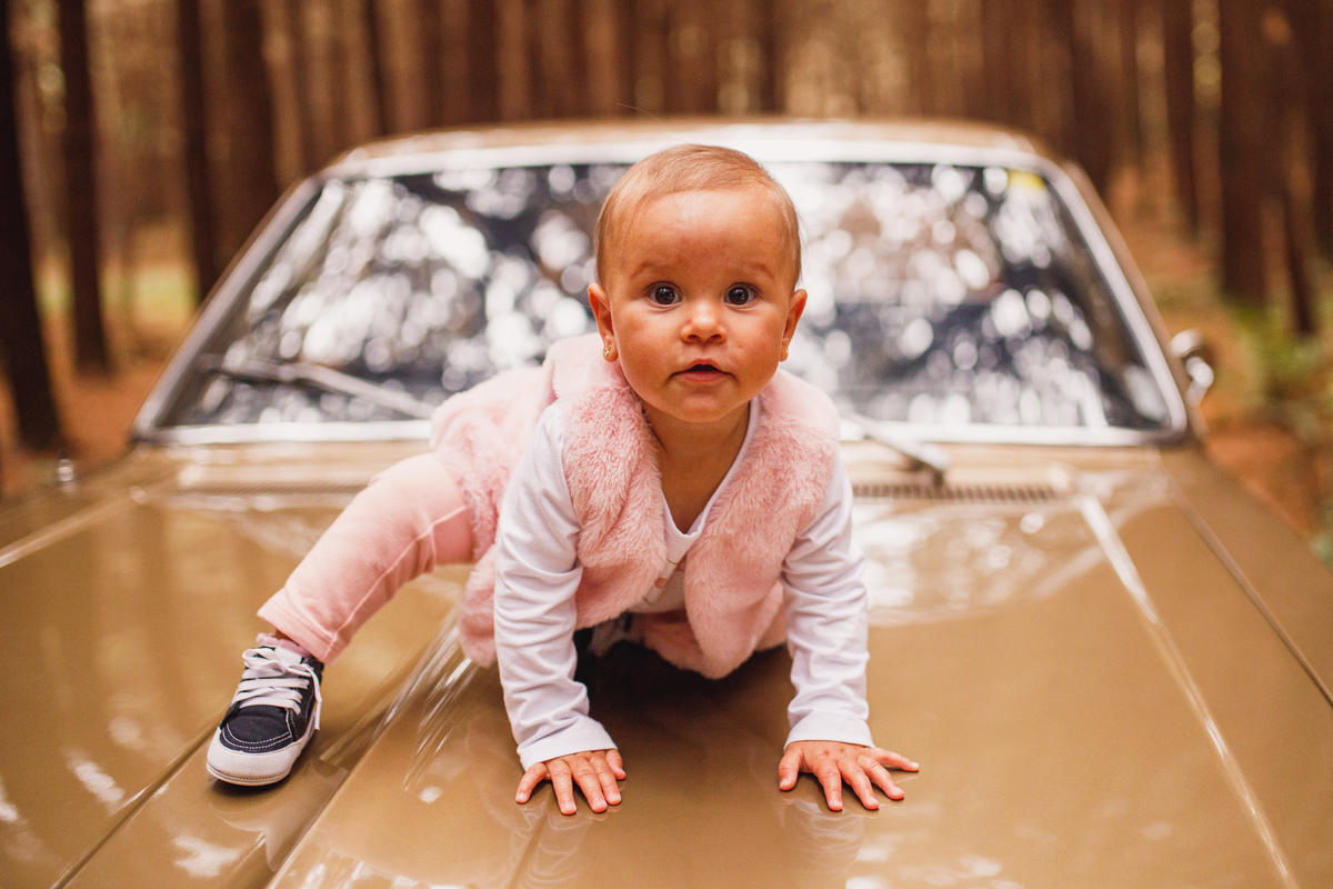 Fotografa familia curitiba - ensaio externo carro antigo