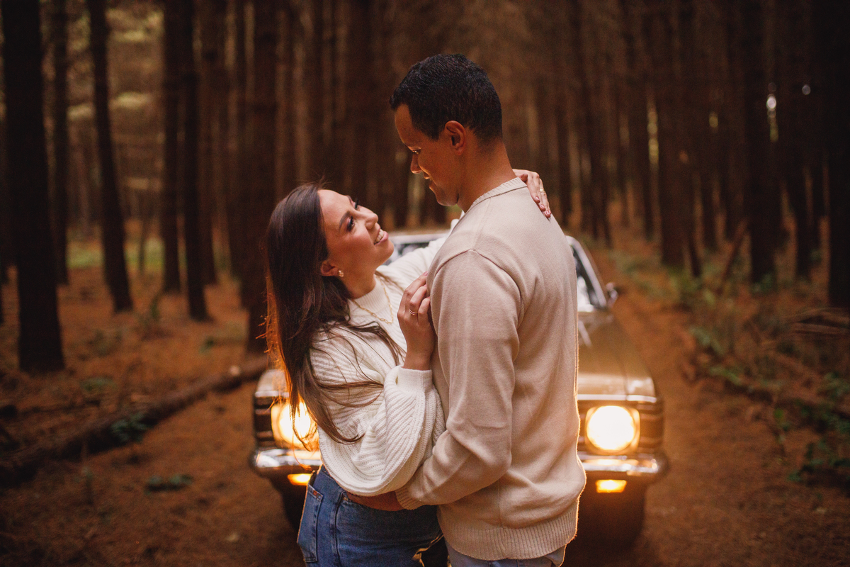 Fotografa familia curitiba - ensaio externo carro antigo
