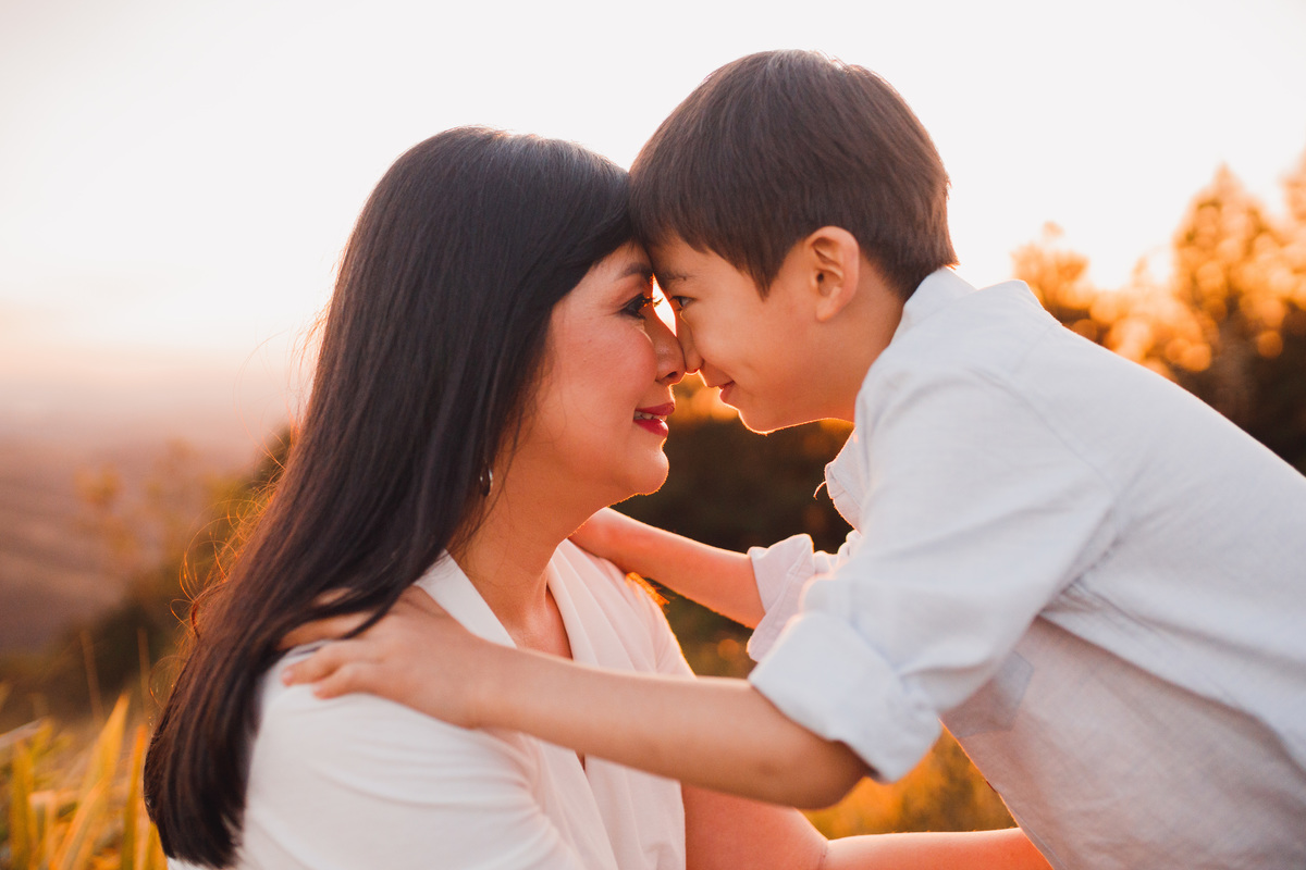 Fotografa familia Curitiba - ensaio externo morro tres barras