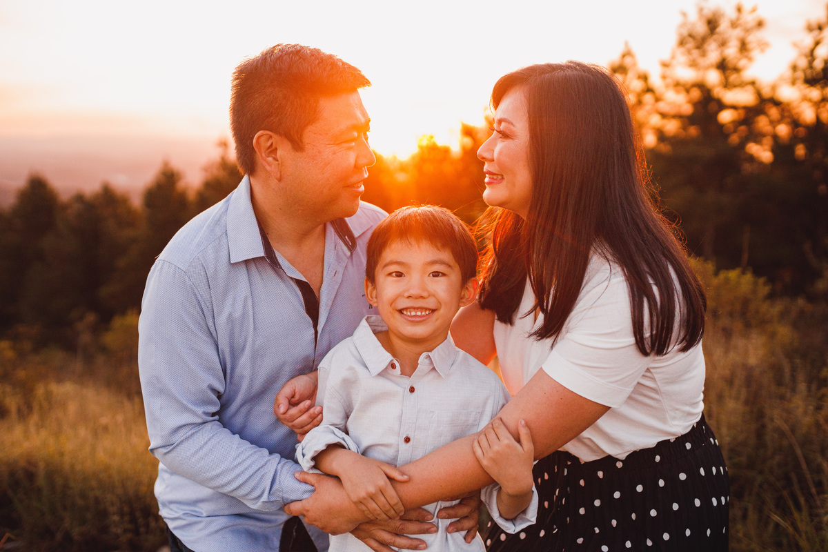 Fotografa familia Curitiba - ensaio externo morro tres barras