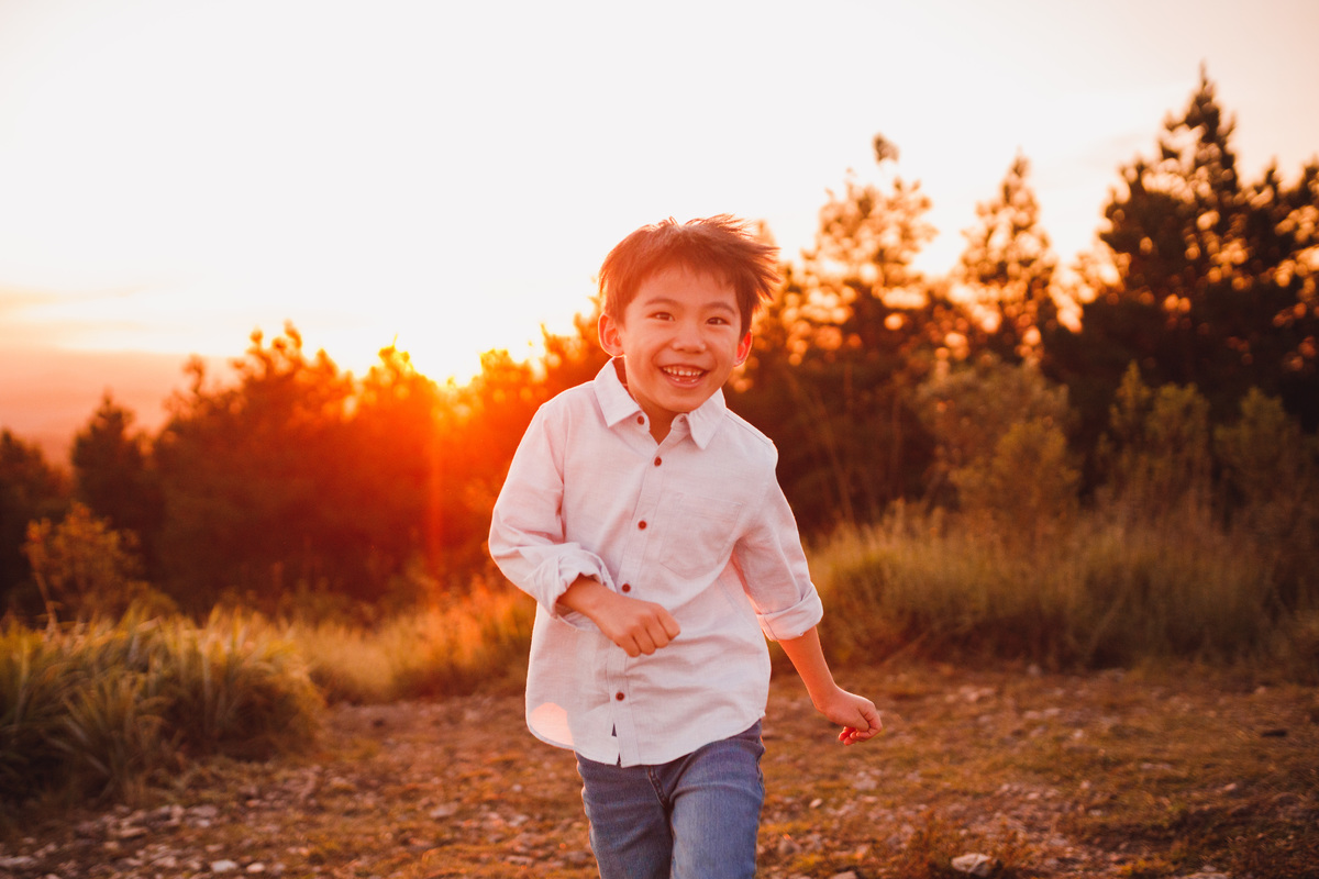 Fotografa familia Curitiba - ensaio externo morro tres barras