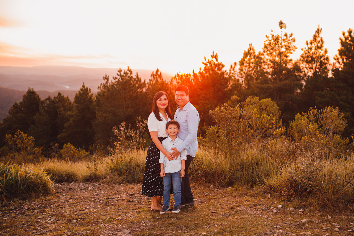 Fotografa familia Curitiba - ensaio externo morro tres barras
