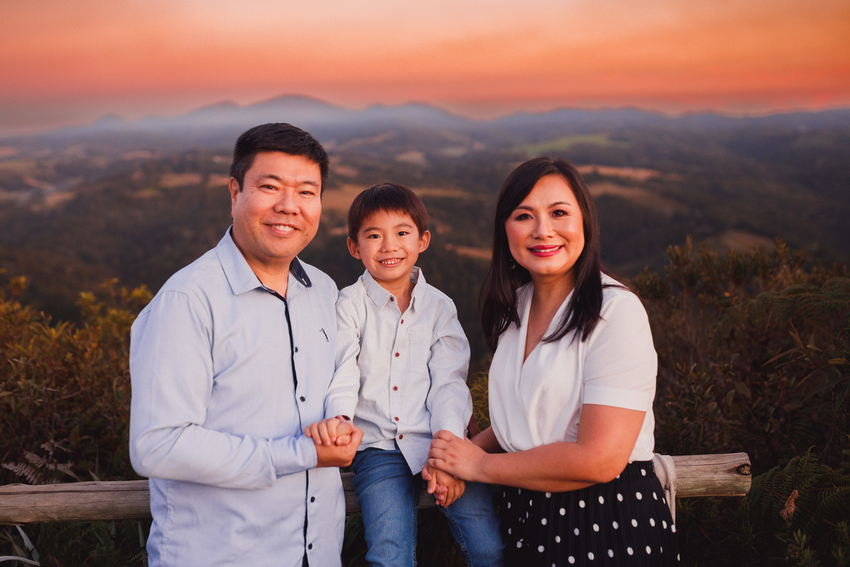Fotografa familia Curitiba - ensaio externo morro tres barras