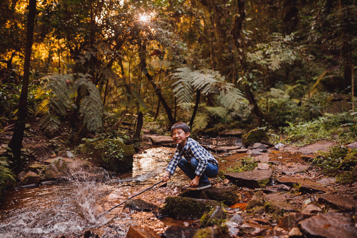 Fotografa familia Curitiba - ensaio externo morro tres barras