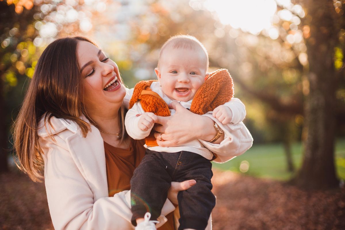 Fotografa familia Curitiba - ensaio externo de outono bebes