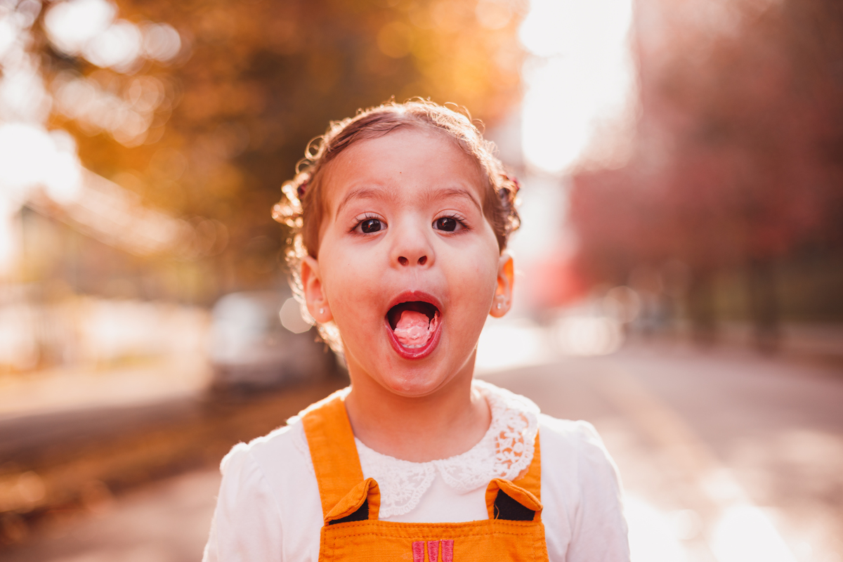 Fotografa familia Curitiba - ensaio externo de outono em familia