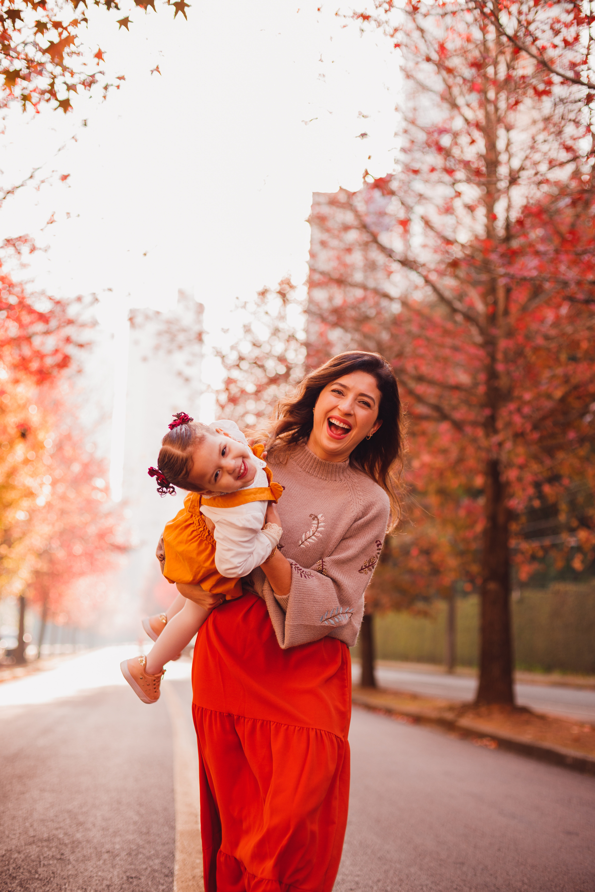 Fotografa familia Curitiba - ensaio externo de outono em familia