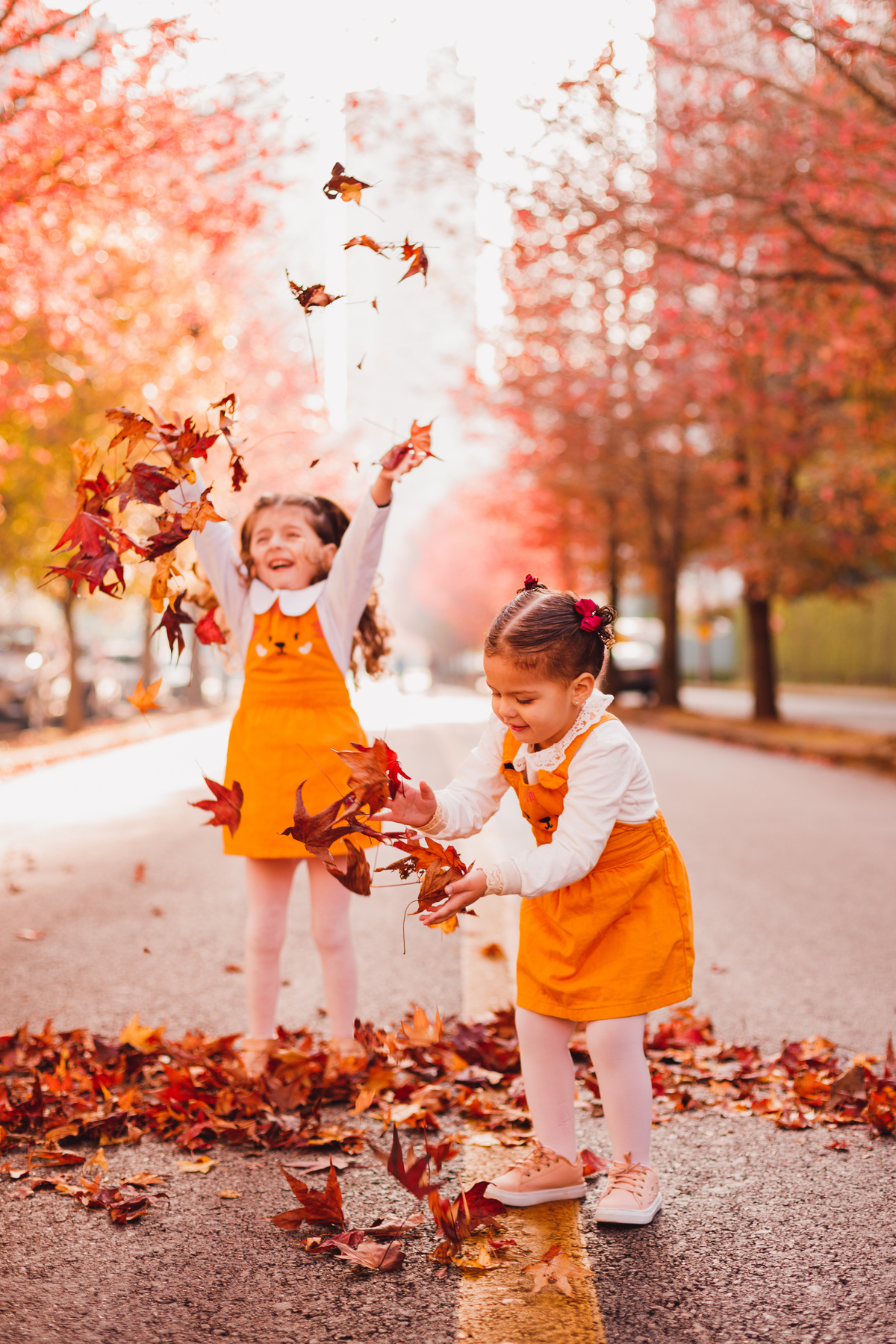 Fotografa familia Curitiba - ensaio externo de outono em familia