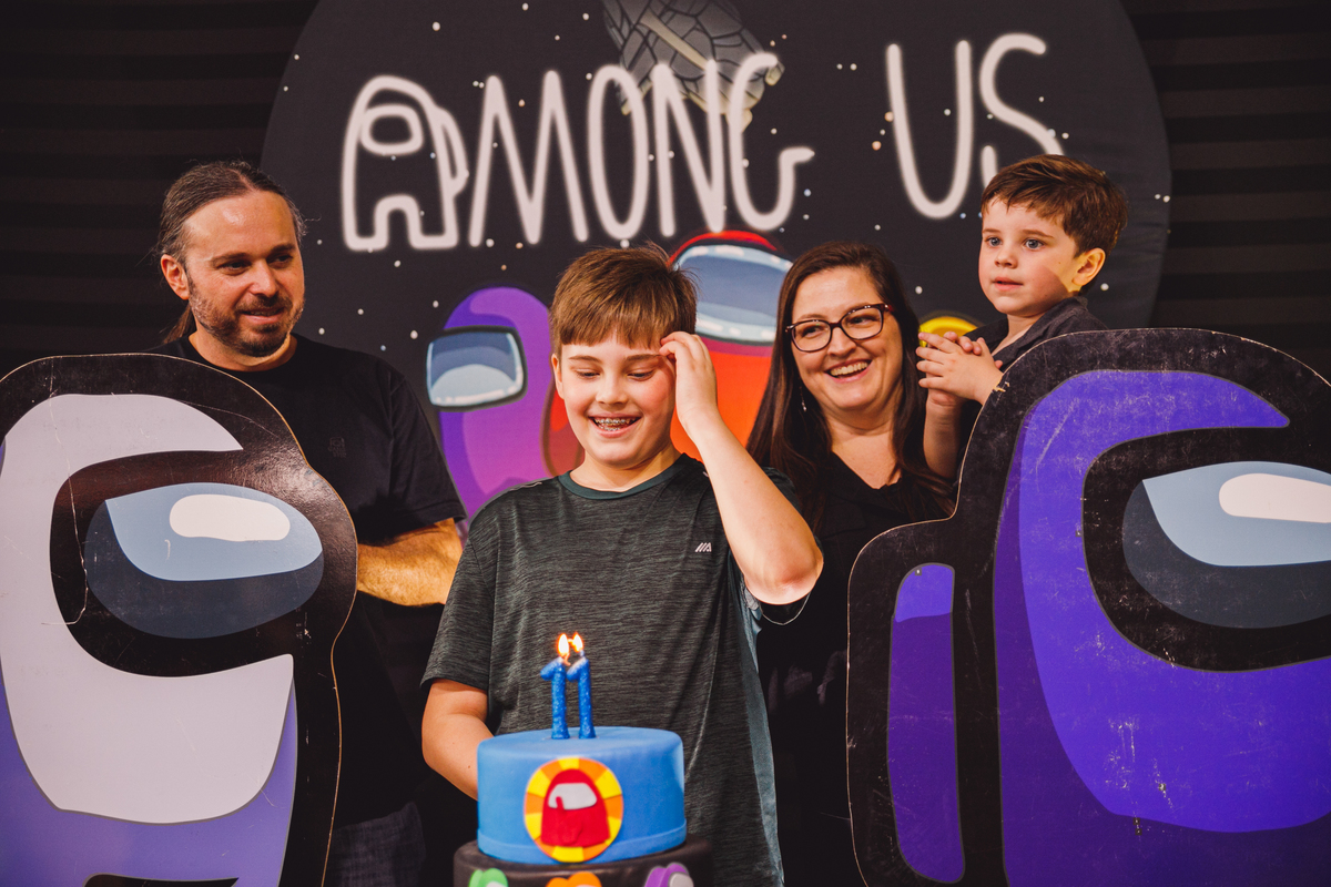 Fotografa familia curitiba - aniversario amazing point amongus