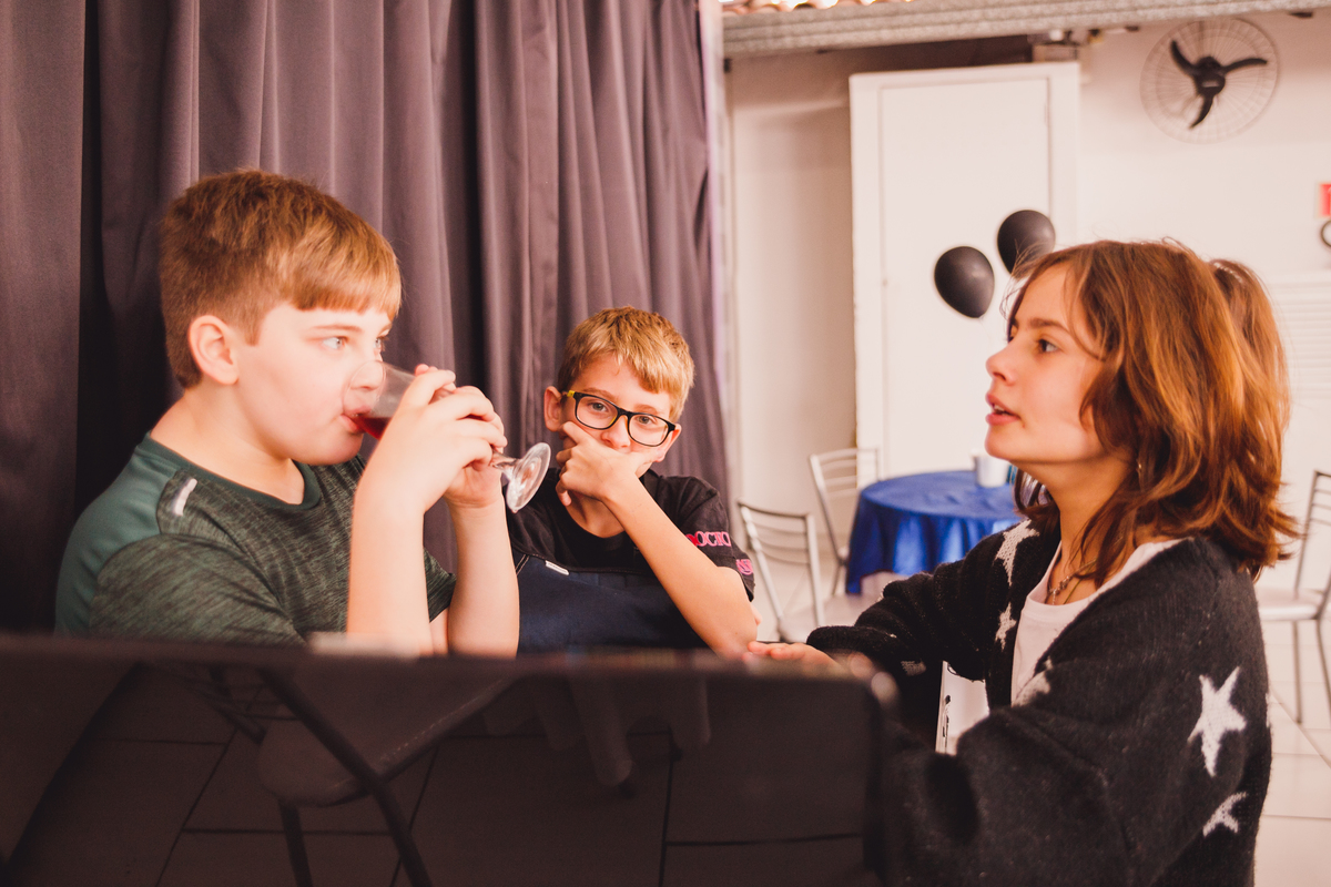 Fotografa familia curitiba - aniversario amazing point amongus