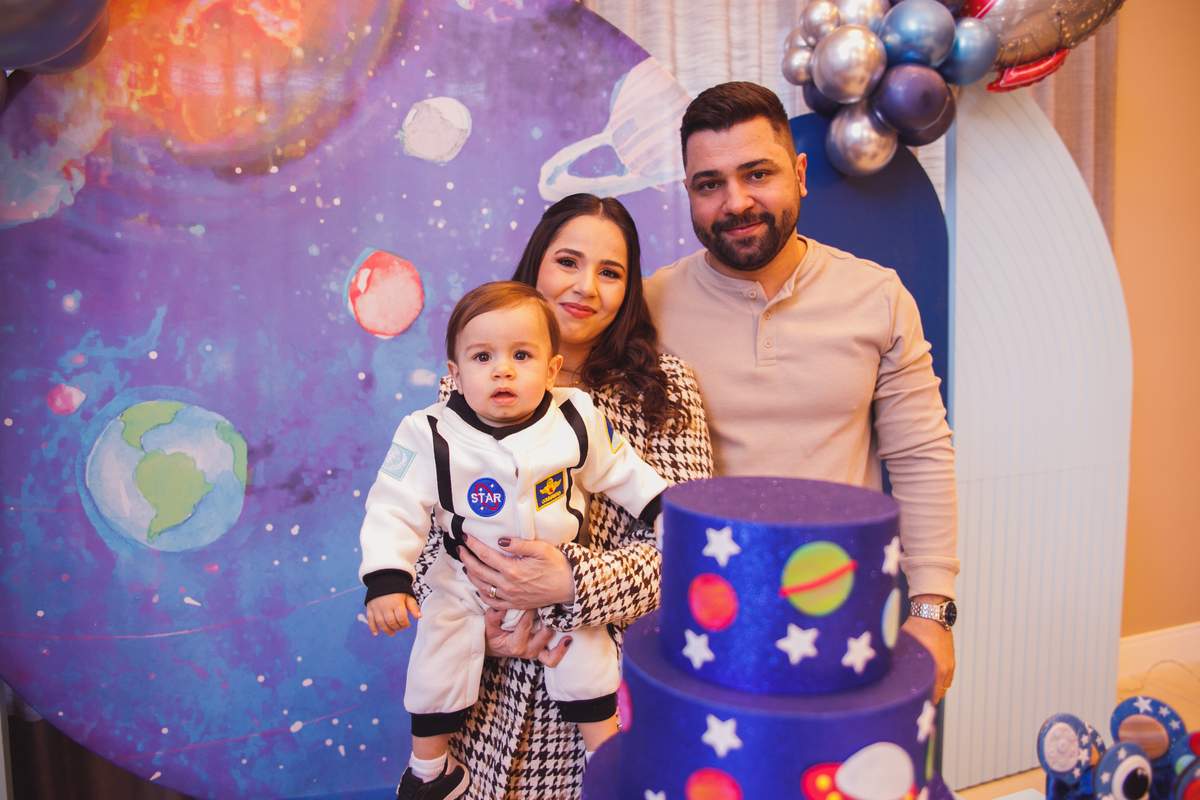 Fotografa familia curitiba - aniversario bebe 1 ano astronauta
