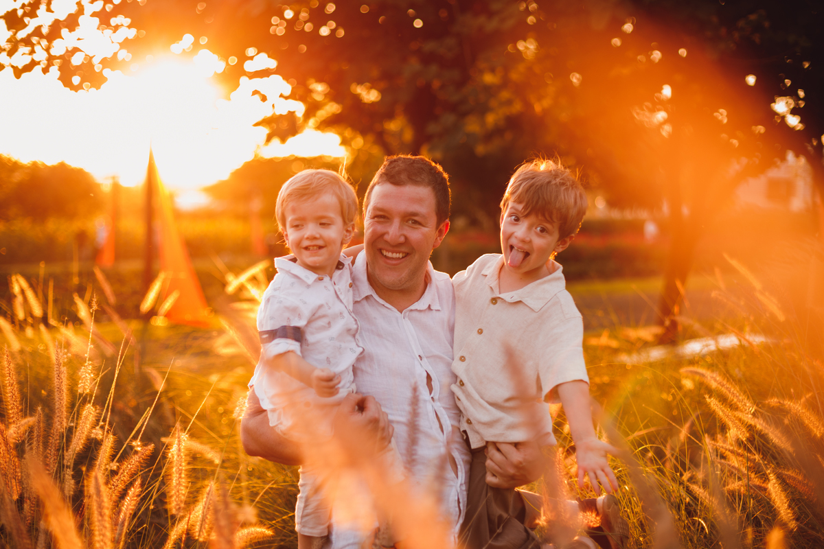 Fotografa familia curitiba - Holambra ensaio externo no girassol