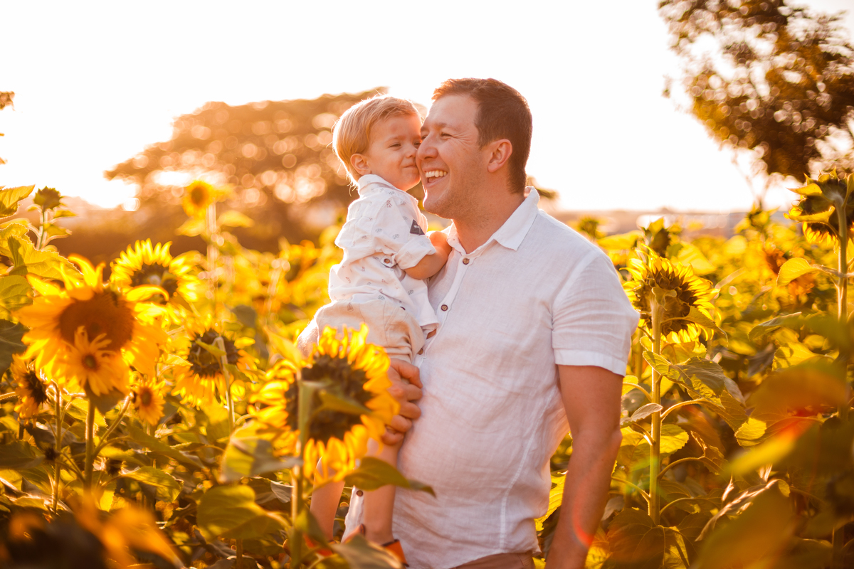 Fotografa familia curitiba - Holambra ensaio externo no girassol