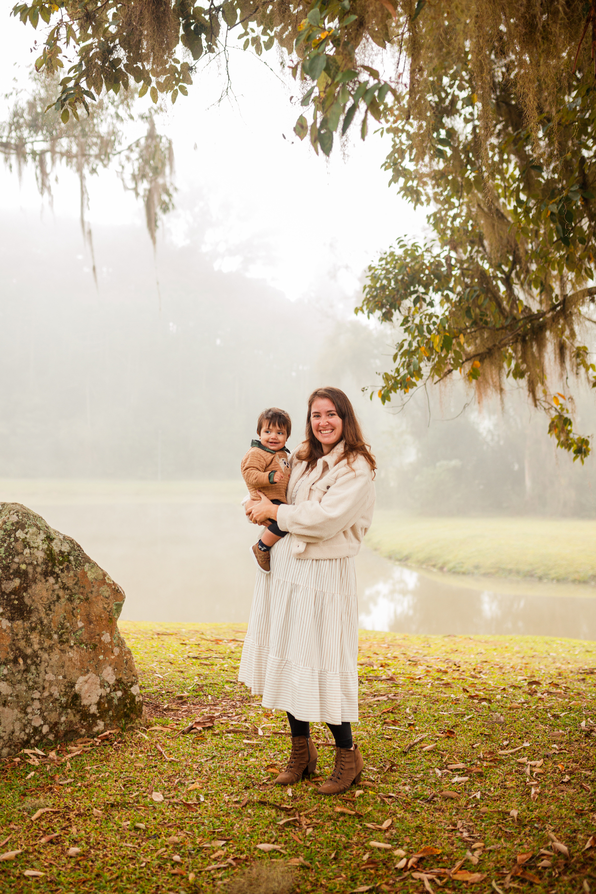 Fotografa familia Curitiba - ensaio externo parque tingui