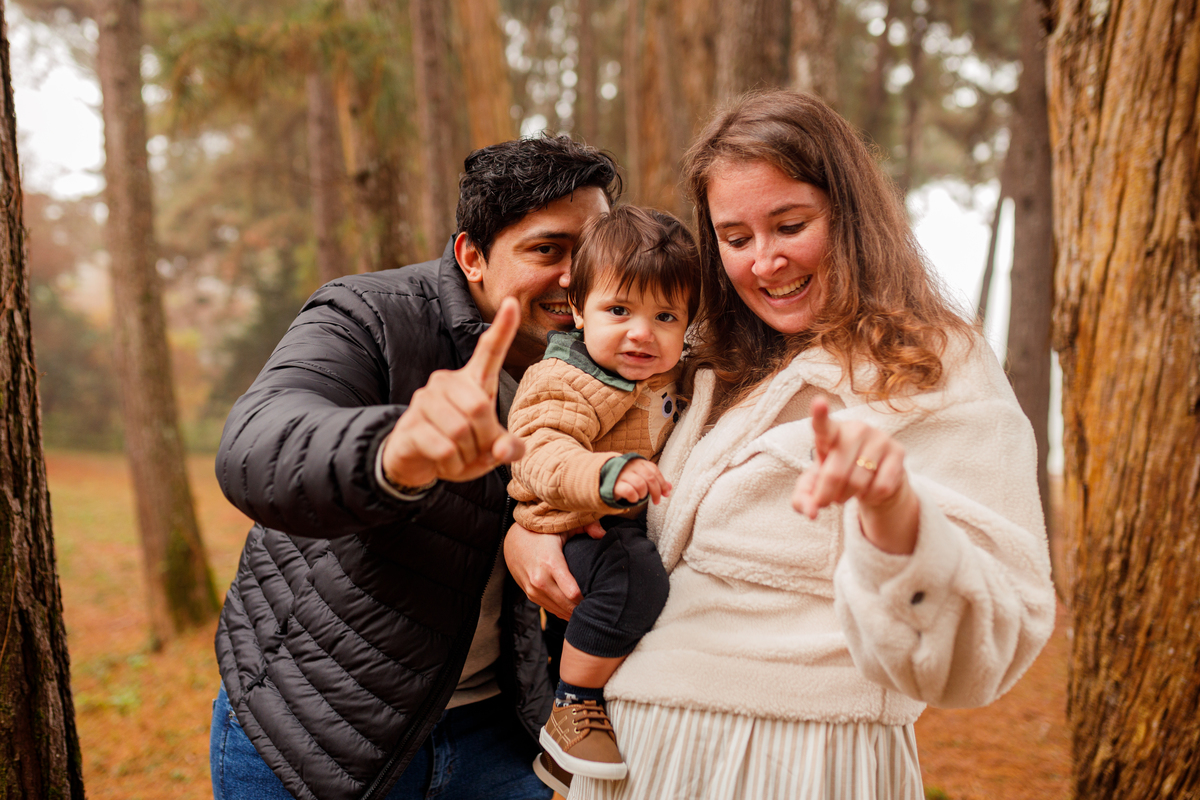 Fotografa familia Curitiba - ensaio externo parque tingui
