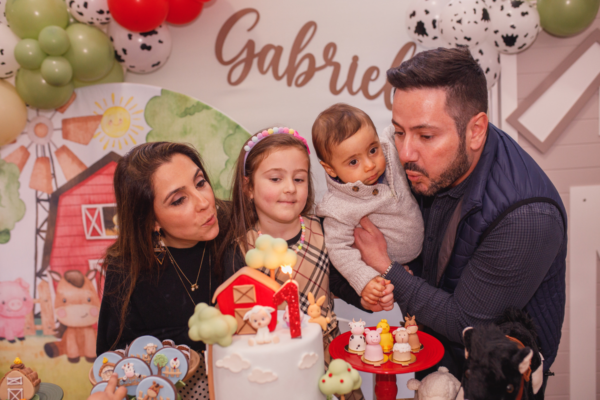 Fotografa familia curitiba - aniversario salvo de festas fazendinha