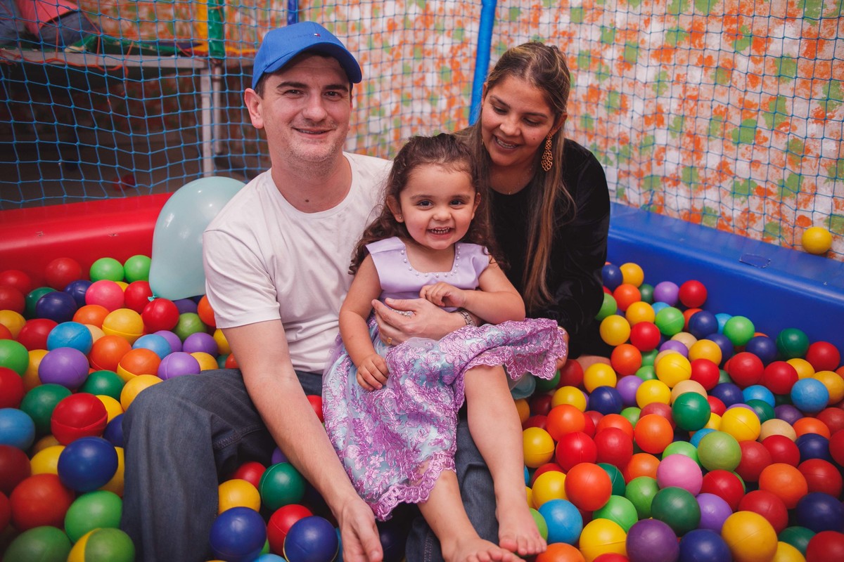 Fotografa familia Curitiba - aniversário sereias 3 anos menina