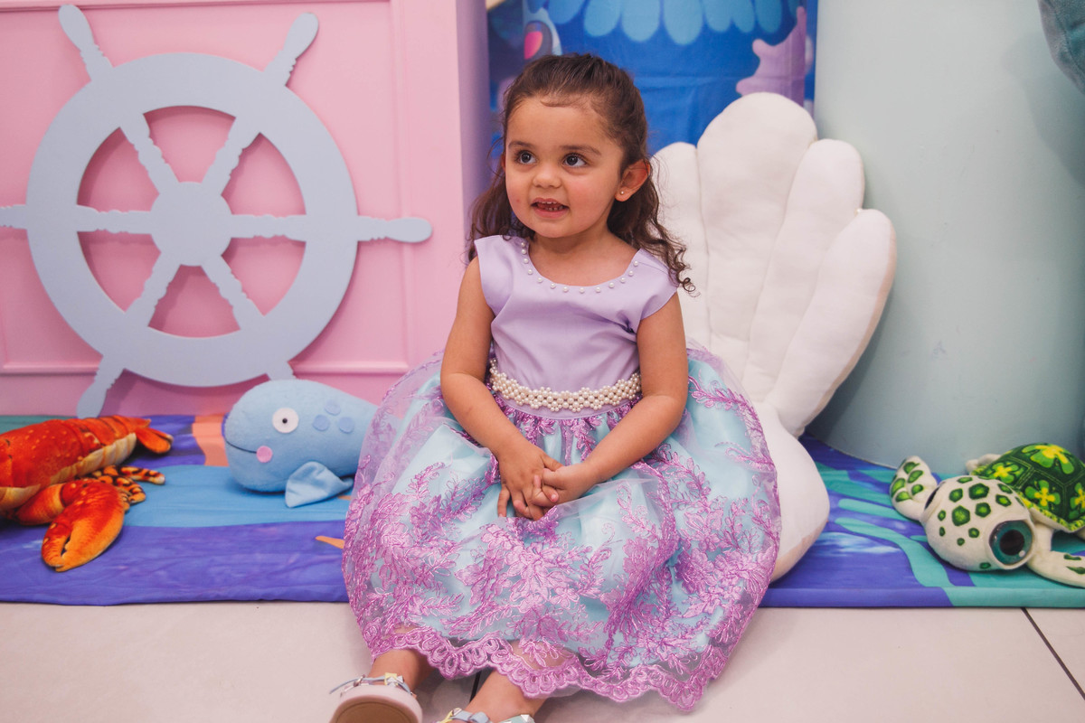 Fotografa familia Curitiba - aniversário sereias 3 anos menina